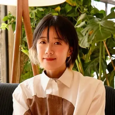 Portrait of Lilian Weng
